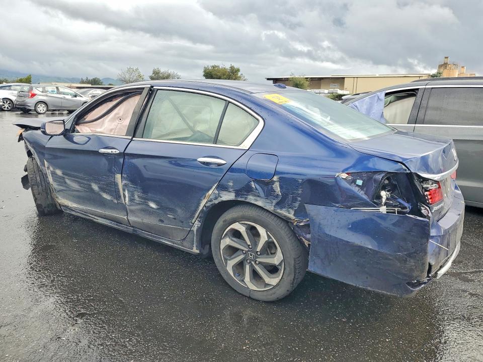 Photo 2 from auction – 2017 HONDA ACCORD with VIN 1HGCR2F71HA195438