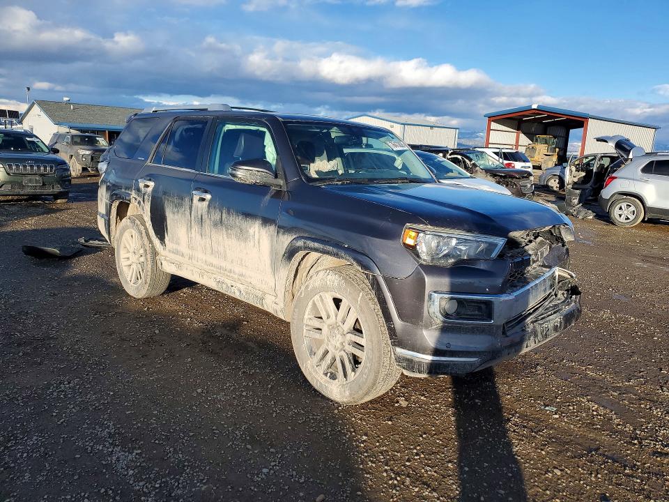 Photo 4 from auction – 2017 TOYOTA 4RUNNER with VIN JTEBU5JR2H5427441