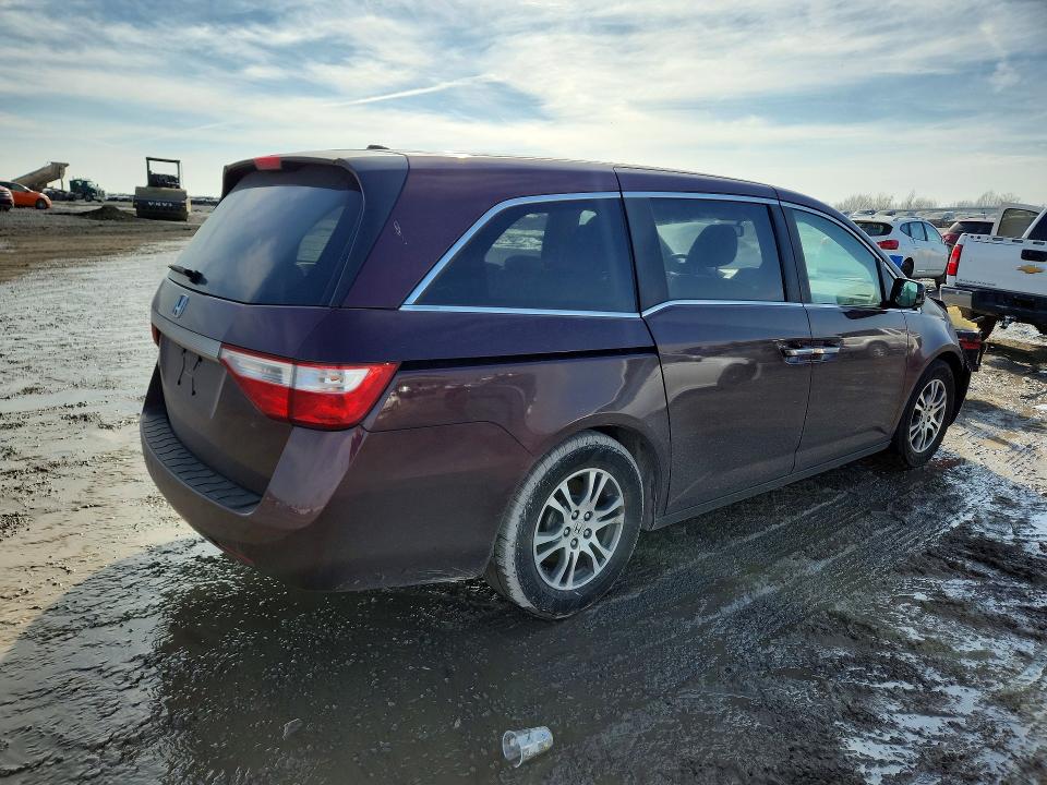 Photo 3 from auction – 2012 HONDA ODYSSEY with VIN 5FNRL5H61CB139497