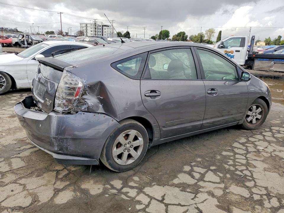 Photo 3 from auction – 2007 TOYOTA PRIUS with VIN JTDKB20U773293650