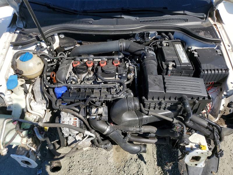 Photo 11 from auction – 2013 VOLKSWAGEN CC SPORT with VIN WVWBP7AN3DE509175