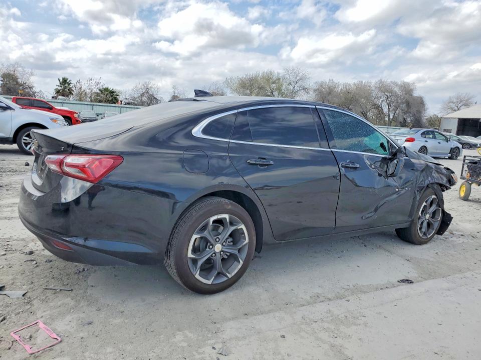 Photo 3 from auction – 2022 CHEVROLET MALIBU with VIN 1G1ZD5ST7NF181739