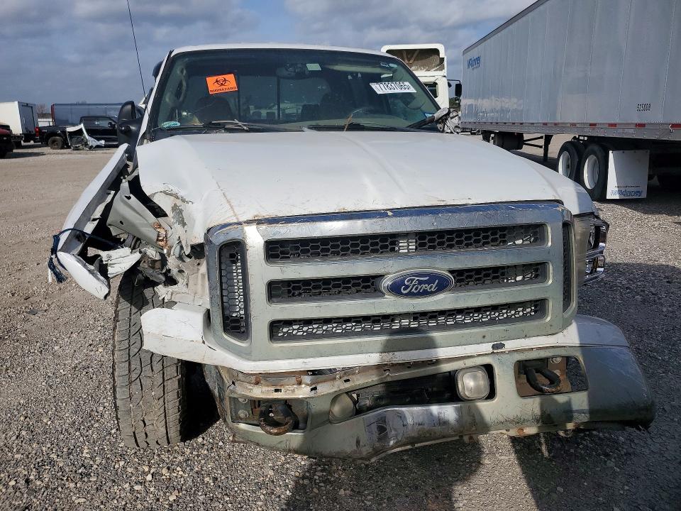 Photo 5 from auction – 2005 FORD F250 with VIN 1FTSW20PX5ED21232