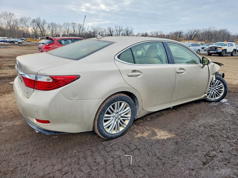 Photo 3 from auction – 2013 LEXUS ES with VIN JTHBK1GGXD2007977