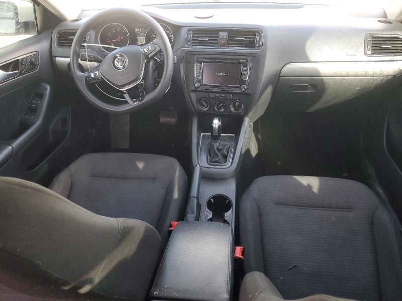 Photo 8 from auction – 2015 VOLKSWAGEN JETTA with VIN 3VW2K7AJ0FM202536