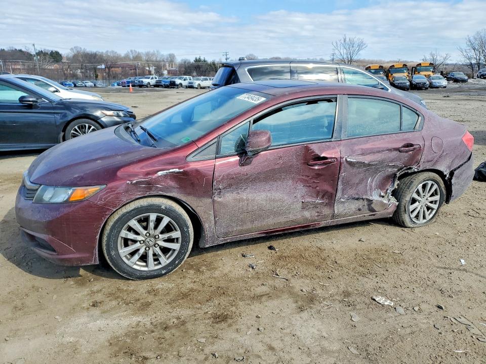 HONDA CIVIC 2012 with VIN 2HGFB2F81CH538849 - Photo from auction