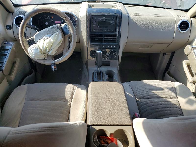 Photo 8 from auction – 2006 FORD EXPLORER X with VIN 1FMEU738X6ZA02536