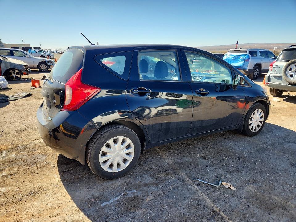 Photo 3 from auction – 2015 NISSAN VERSA NOTE with VIN 3N1CE2CP3FL442417