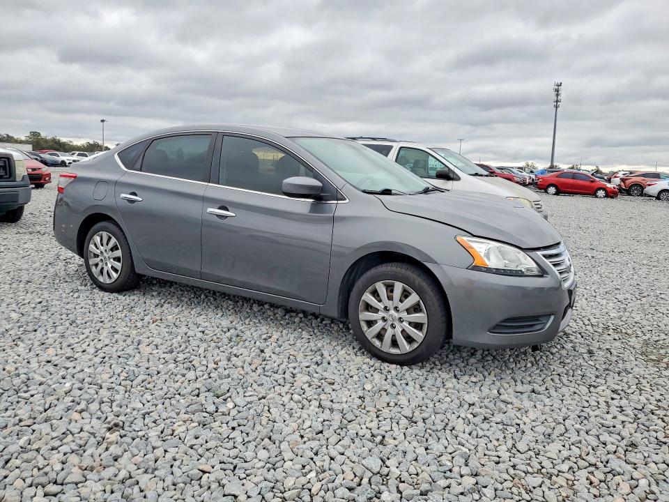 Photo 4 from auction – 2015 NISSAN SENTRA with VIN 3N1AB7AP4FL655683