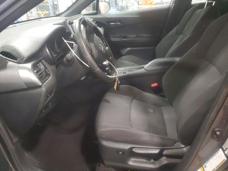 Photo 7 from auction – 2018 TOYOTA C-HR XLE with VIN NMTKHMBX3JR004303