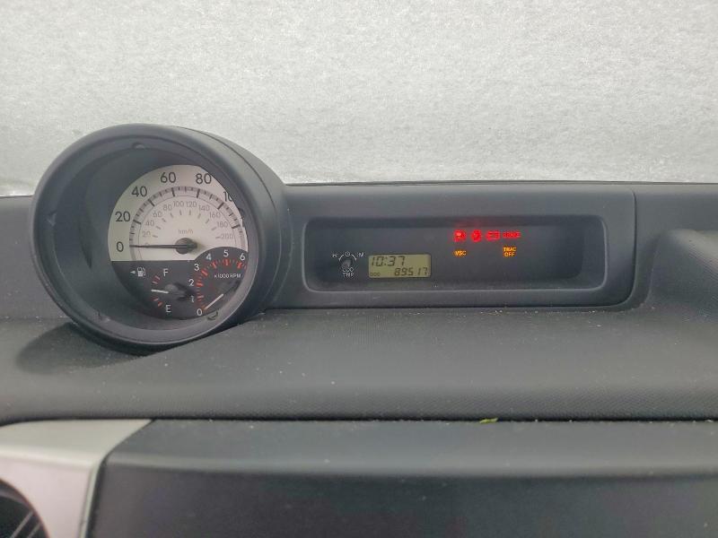 Photo 9 from auction – 2005 TOYOTA SCION with VIN JTLKT334350218963