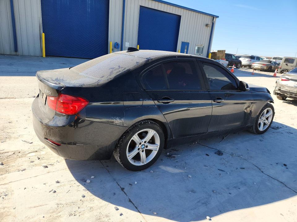 Photo 3 from auction – 2015 BMW 320 with VIN WBA3B1G51FNT02517