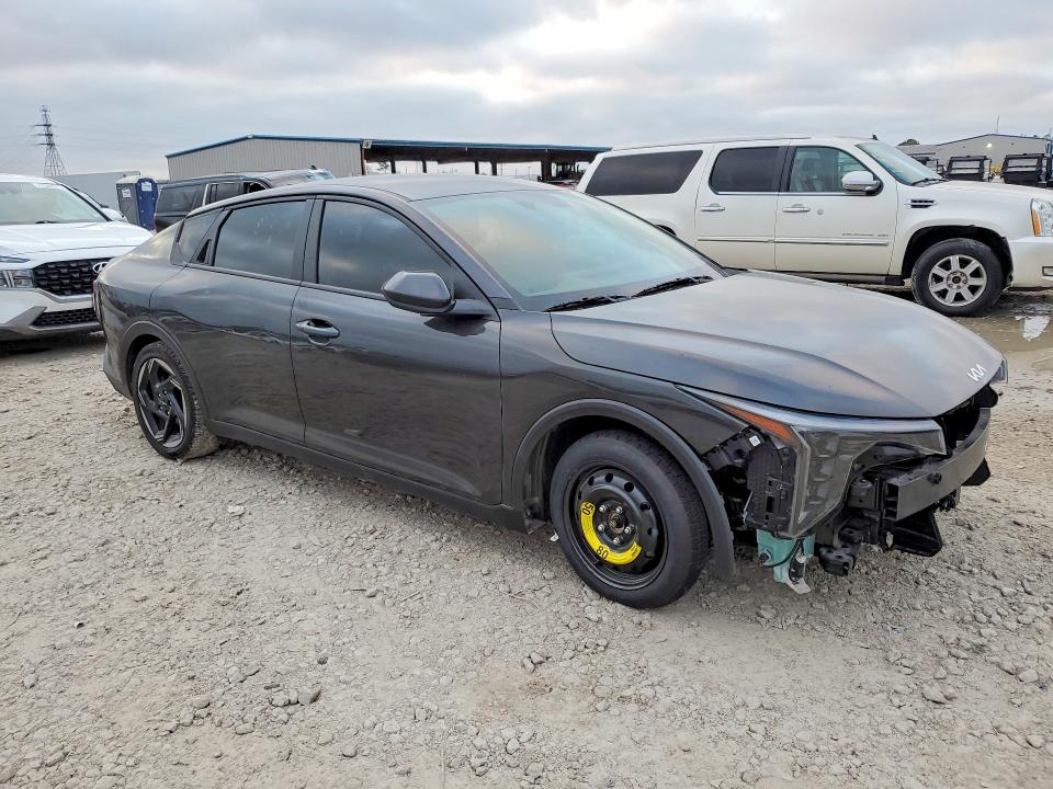 صورة رقم 4 من المزاد - 2025 KIA K4 مع VIN 3KPFU4DE5SE051161