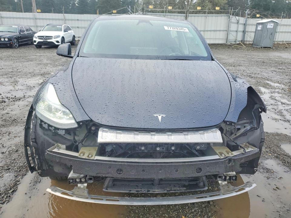 Photo 5 from auction – 2024 TESLA MODEL Y with VIN 7SAYGDEE2RF984392