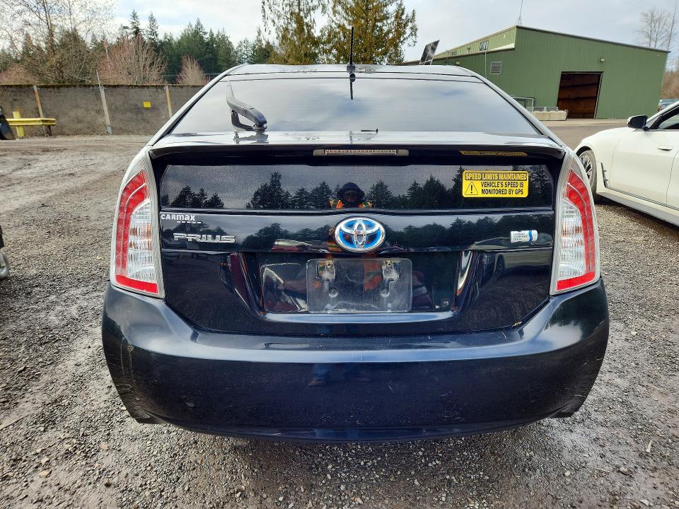 Photo 6 from auction – 2014 TOYOTA PRIUS with VIN JTDKN3DU5E1769622
