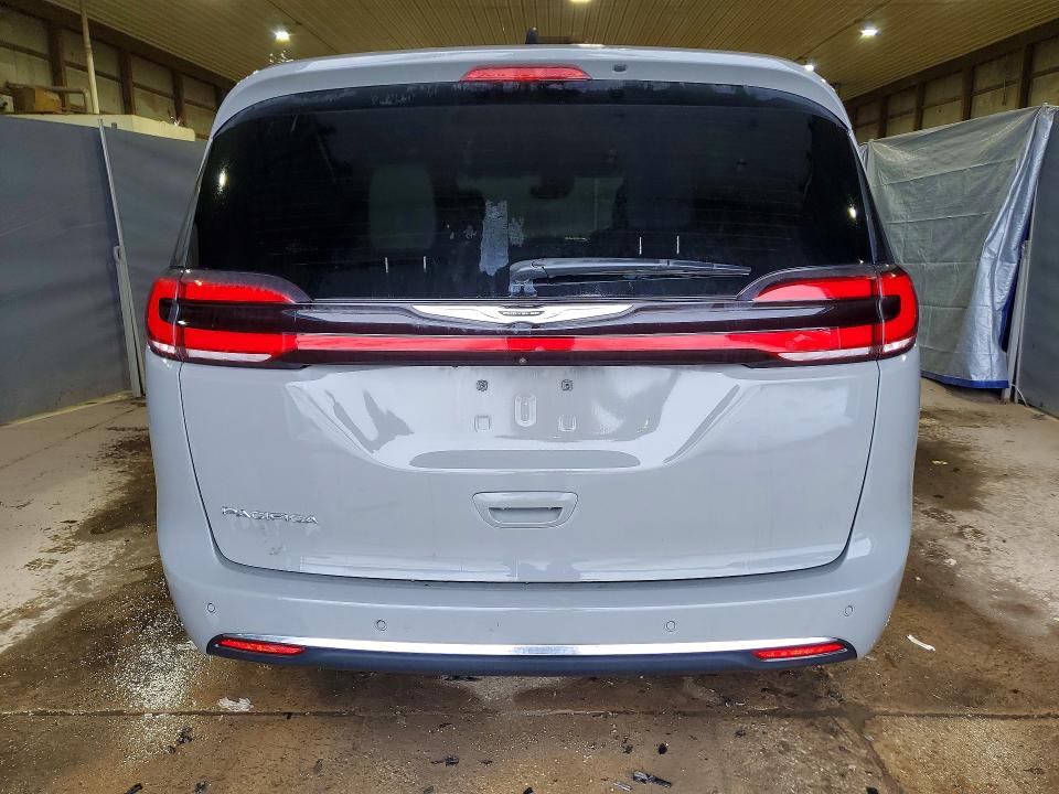 Photo 6 from auction – 2025 CHRYSLER PACIFICA S with VIN 2C4RC1BG3SR548727