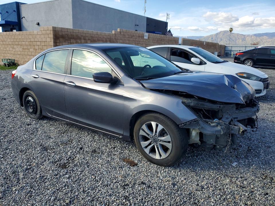 Photo 4 from auction – 2014 HONDA ACCORD with VIN 1HGCR2F30EA079995
