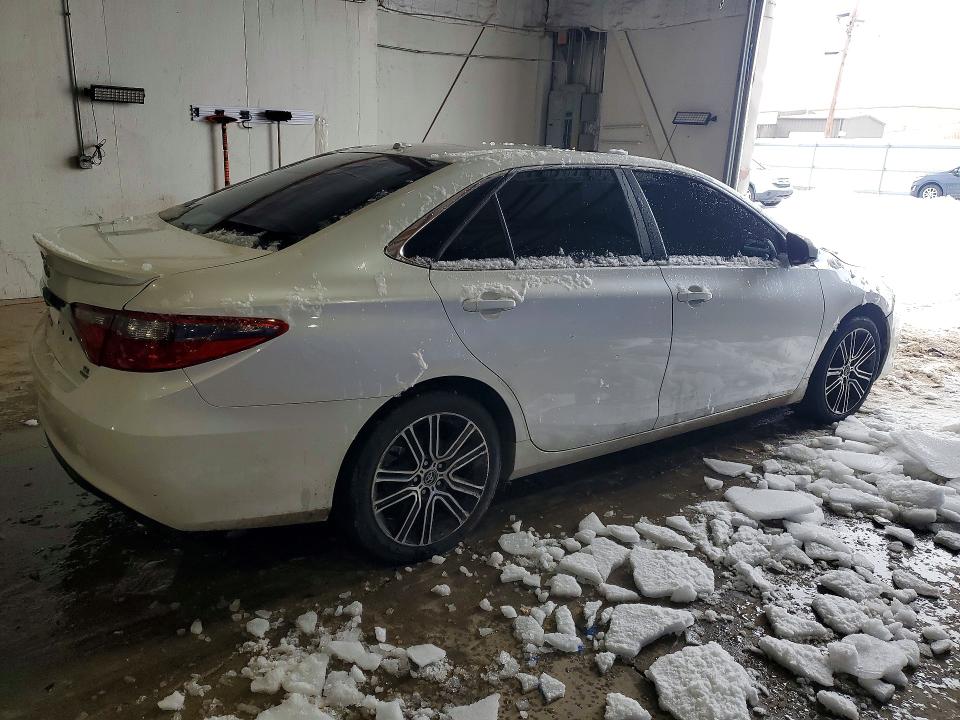 Photo 3 from auction – 2016 TOYOTA CAMRY with VIN 4T1BF1FK5GU147709