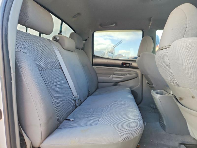Photo 10 from auction – 2011 TOYOTA TACOMA DOU with VIN 3TMLU4EN7BM065781
