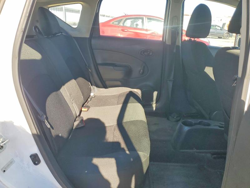 Photo 10 from auction – 2017 NISSAN VERSA NOTE with VIN 3N1CE2CP7HL364730