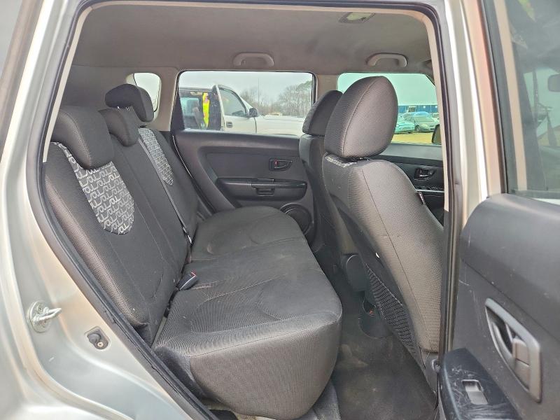 Photo 10 from auction – 2010 KIA SOUL with VIN KNDJT2A20A7054947
