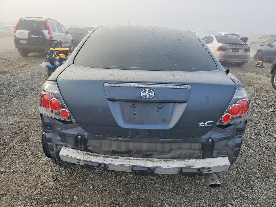 Photo 6 from auction – 2010 TOYOTA SCION TC with VIN JTKDE3B7XA0318653