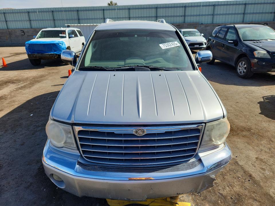 Photo 5 from auction – 2008 CHRYSLER ASPEN with VIN 1A8HX58N58F110555