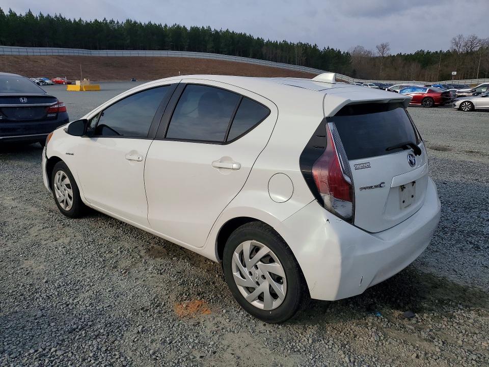 Photo 2 from auction – 2015 TOYOTA PRIUS C with VIN JTDKDTB34F1575906