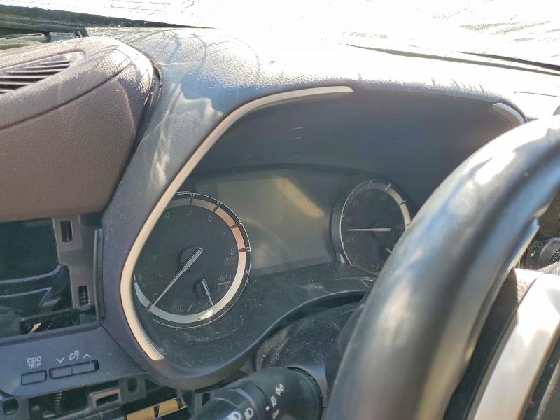 Photo 9 from auction – 2022 TOYOTA HIGHLANDER with VIN 5TDGZRBH4NS583544