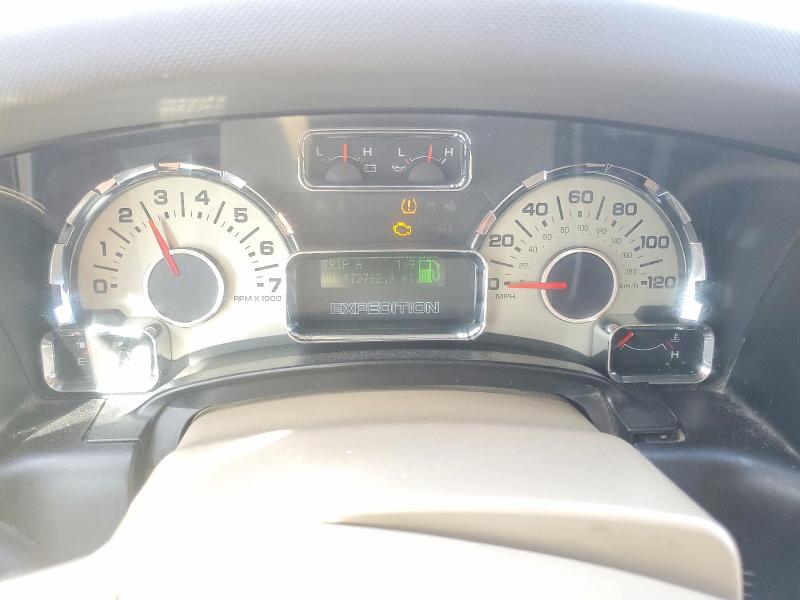 Photo 9 from auction – 2011 FORD EXPEDITION with VIN 1FMJK1H5XBEF00298