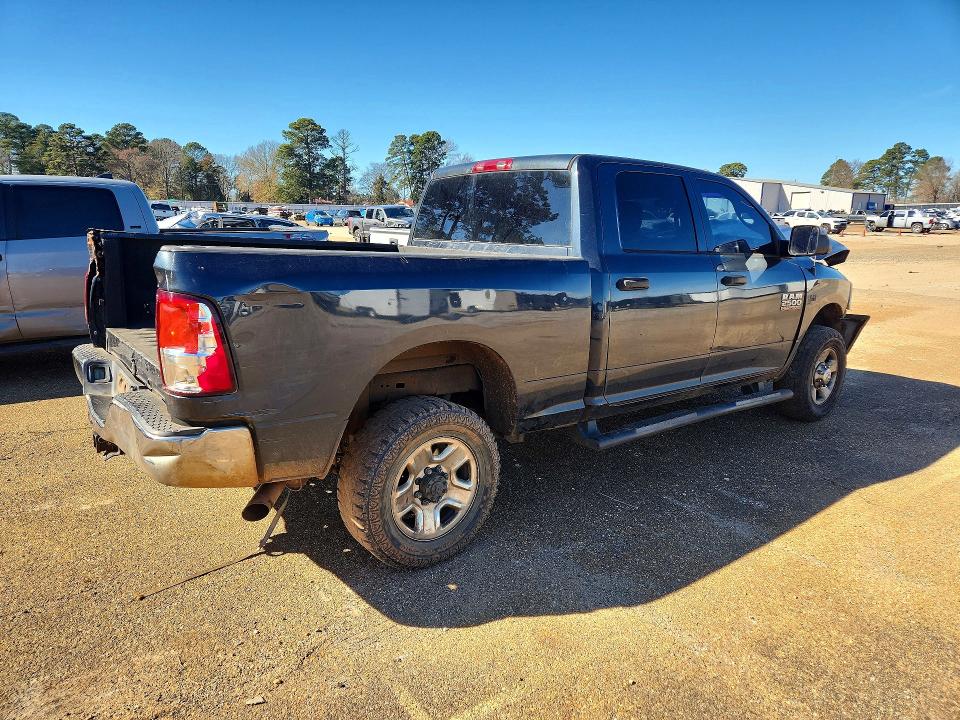 Photo 3 from auction – 2014 RAM 2500 with VIN 3C6UR5CJXEG259114