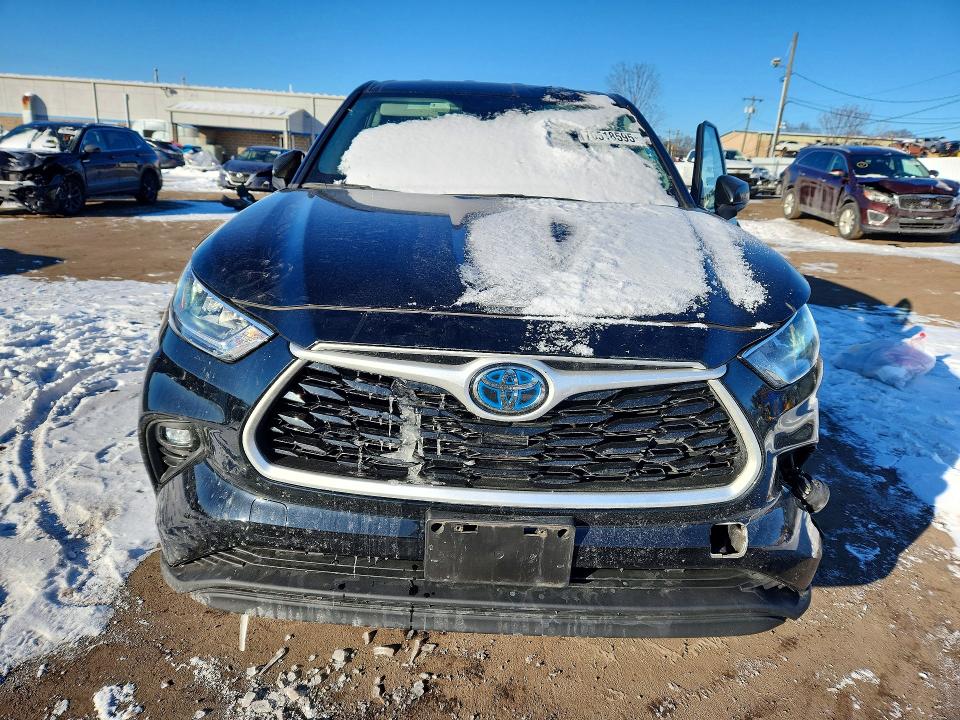 Photo 5 from auction – 2020 TOYOTA HIGHLANDER with VIN 5TDBBRCH1LS503174