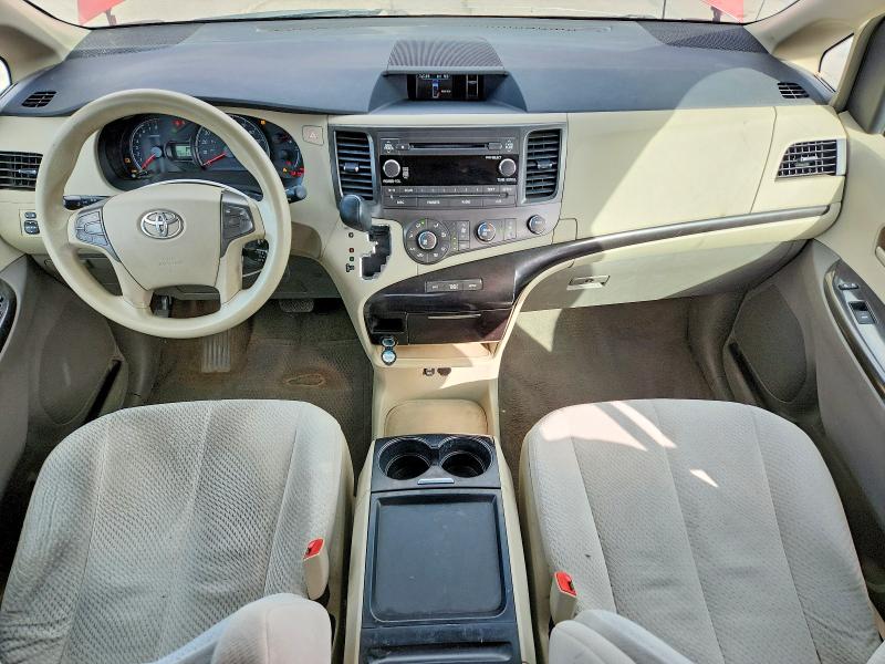 Photo 8 from auction – 2011 TOYOTA SIENNA LE with VIN 5TDJK3DC2BS004491