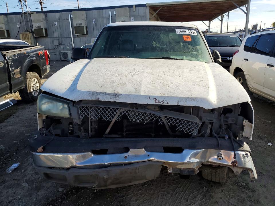 Photo 5 from auction – 2003 CHEVROLET SILVERADO with VIN 1GCGC13U53F254587
