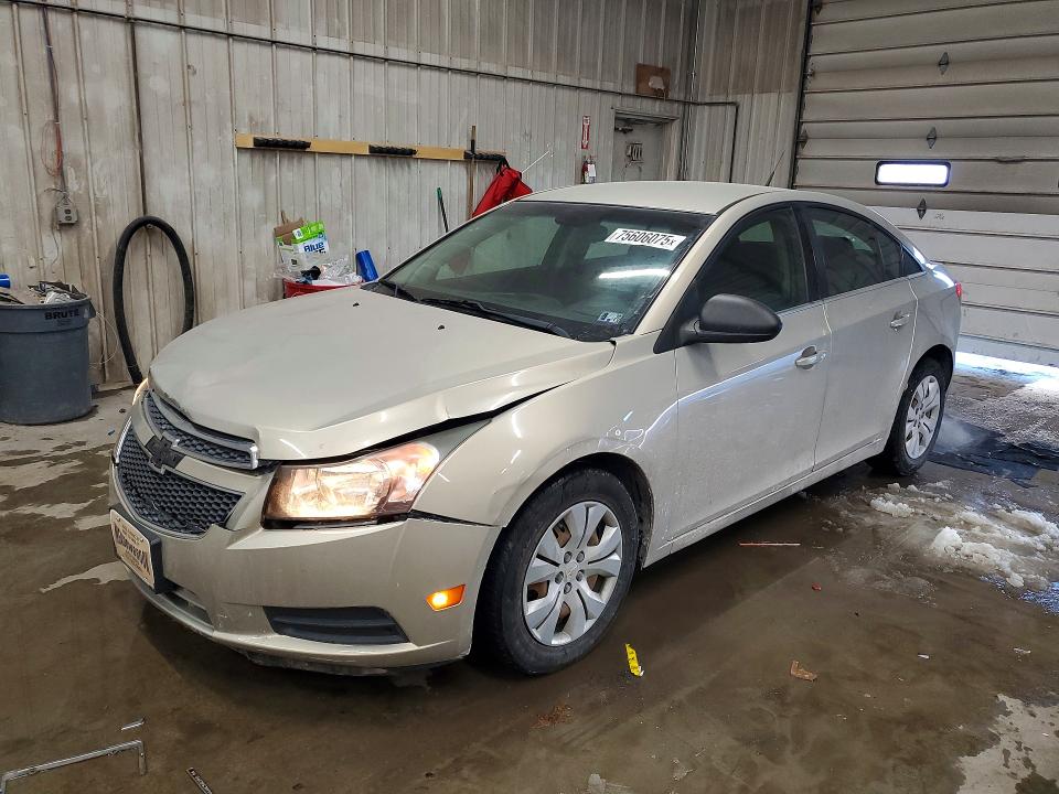 CHEVROLET CRUZE 2012 with VIN 1G1PC5SH6C7160863 - Photo from auction