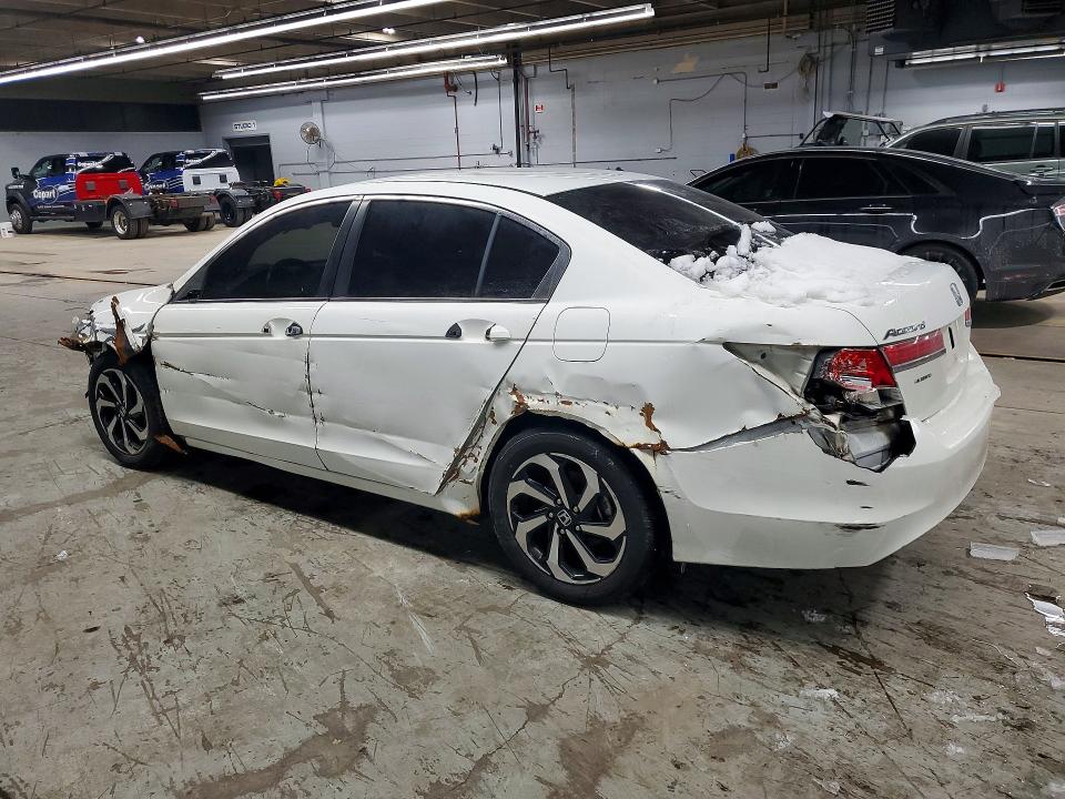 Photo 2 from auction – 2011 HONDA ACCORD with VIN 1HGCP2F32BA138286
