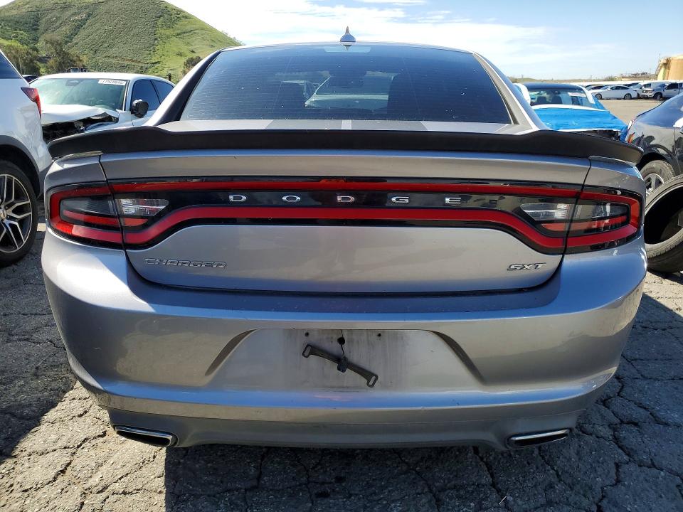 Photo 6 from auction – 2016 DODGE CHARGER with VIN 2C3CDXHG8GH172802