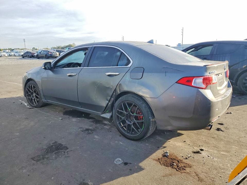Photo 2 from auction – 2010 ACURA TSX with VIN JH4CU2F69AC032145