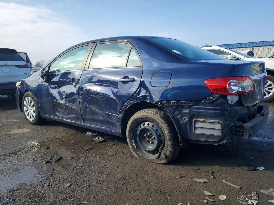 Photo 2 from auction – 2013 TOYOTA COROLLA with VIN 2T1BU4EE6DC028826