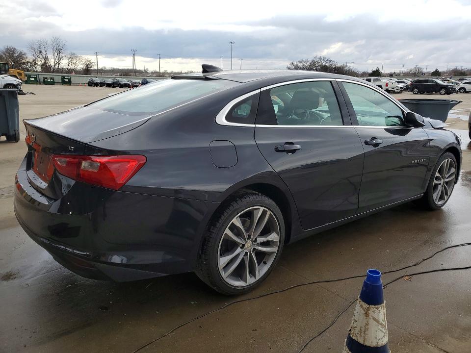 Photo 3 from auction – 2023 CHEVROLET MALIBU with VIN 1G1ZD5ST5PF182553