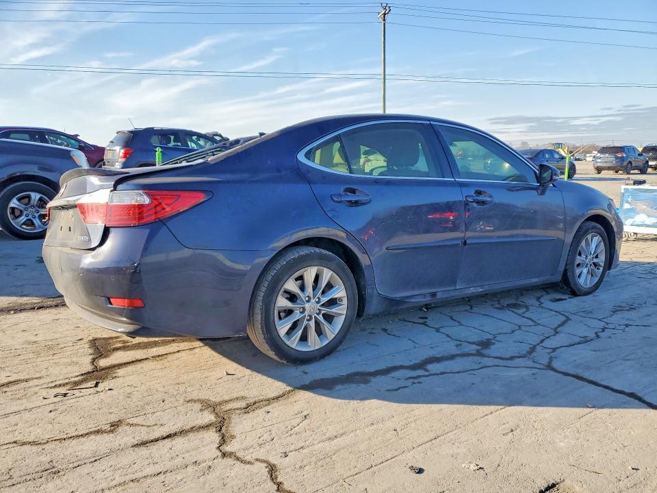 Photo 3 from auction – 2013 LEXUS ES 300H with VIN JTHBW1GGXD2036738