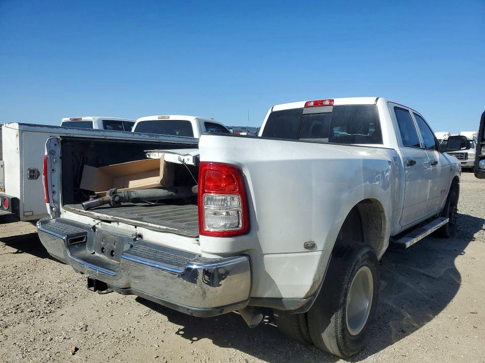 Photo 3 from auction – 2019 RAM 3500 with VIN 3C63RRGL1KG648363