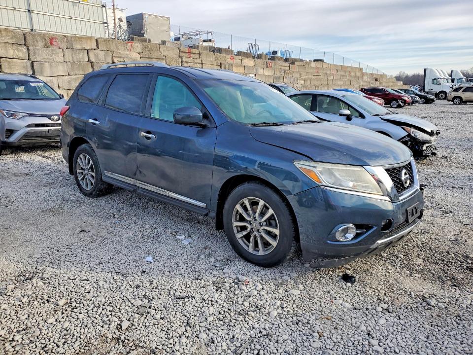 Photo 4 from auction – 2014 NISSAN PATHFINDER with VIN 5N1AR2MM1EC623177