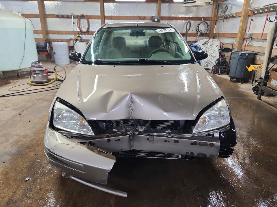 Photo 5 from auction – 2005 FORD FOCUS with VIN 1FAFP34N35W301546
