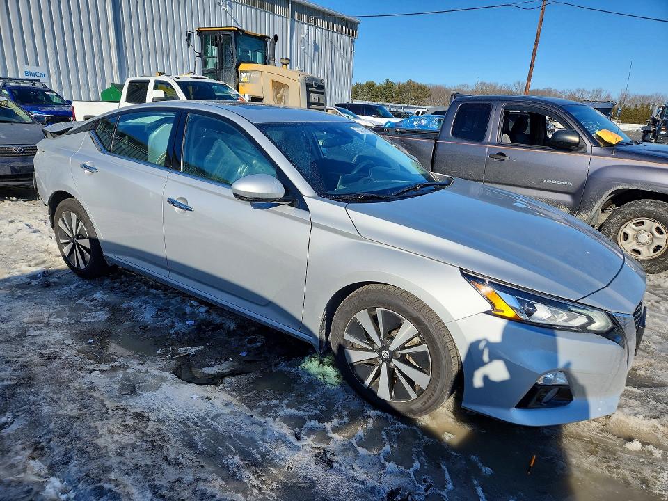 Photo 4 from auction – 2021 NISSAN ALTIMA SL with VIN 1N4BL4EV8MN357369