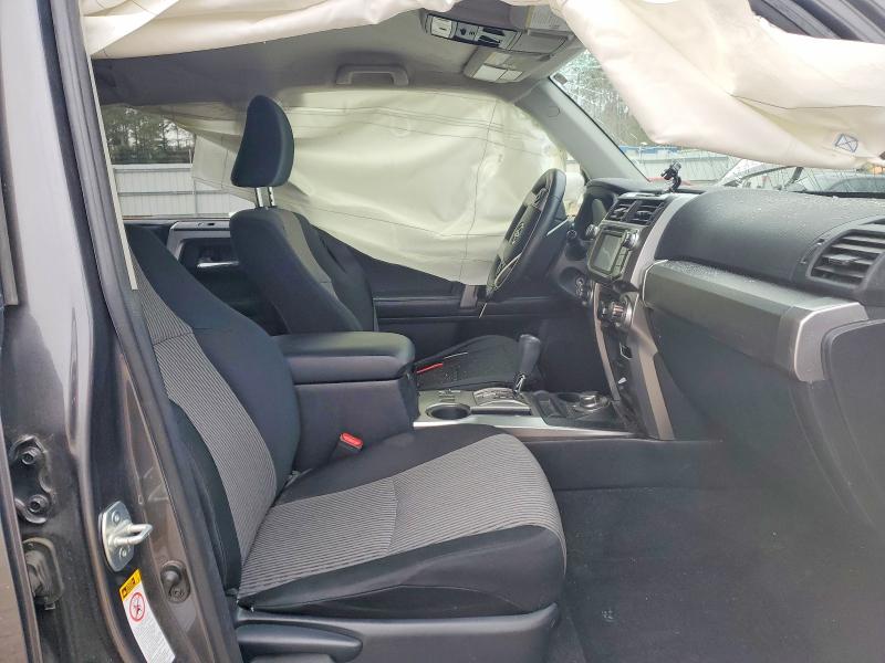 Photo 7 from auction – 2018 TOYOTA 4RUNNER with VIN JTEBU5JRXJ5527938