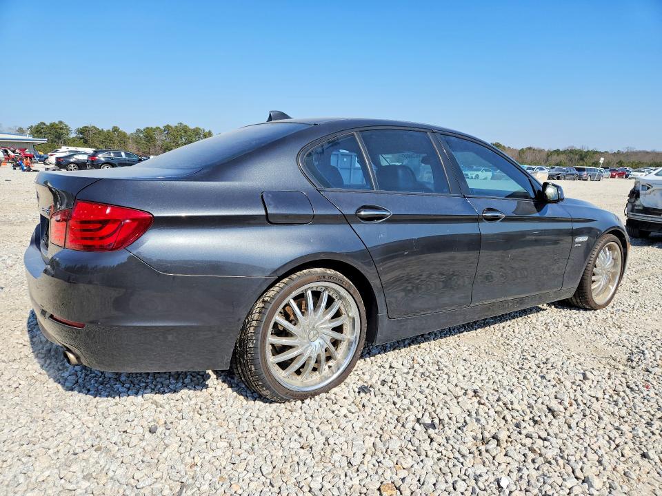 Photo 3 from auction – 2011 BMW 535 XI with VIN WBAFU7C56BC871711