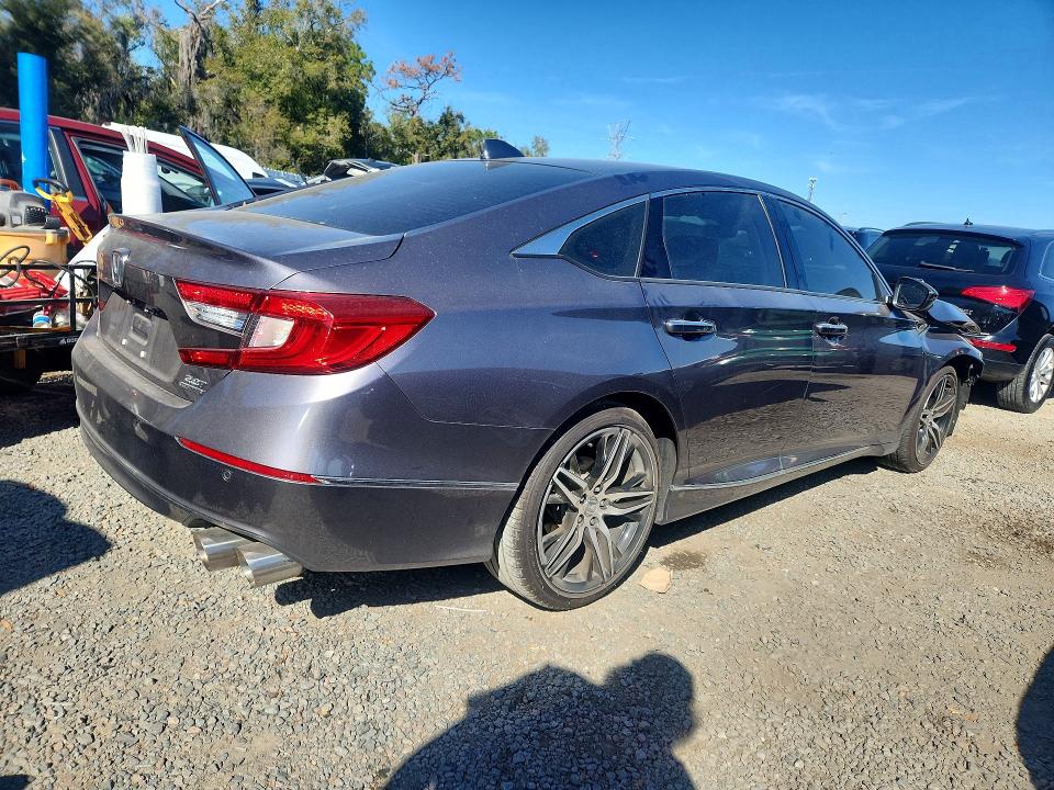 Photo 3 from auction – 2021 HONDA ACCORD with VIN 1HGCV2F91MA023823