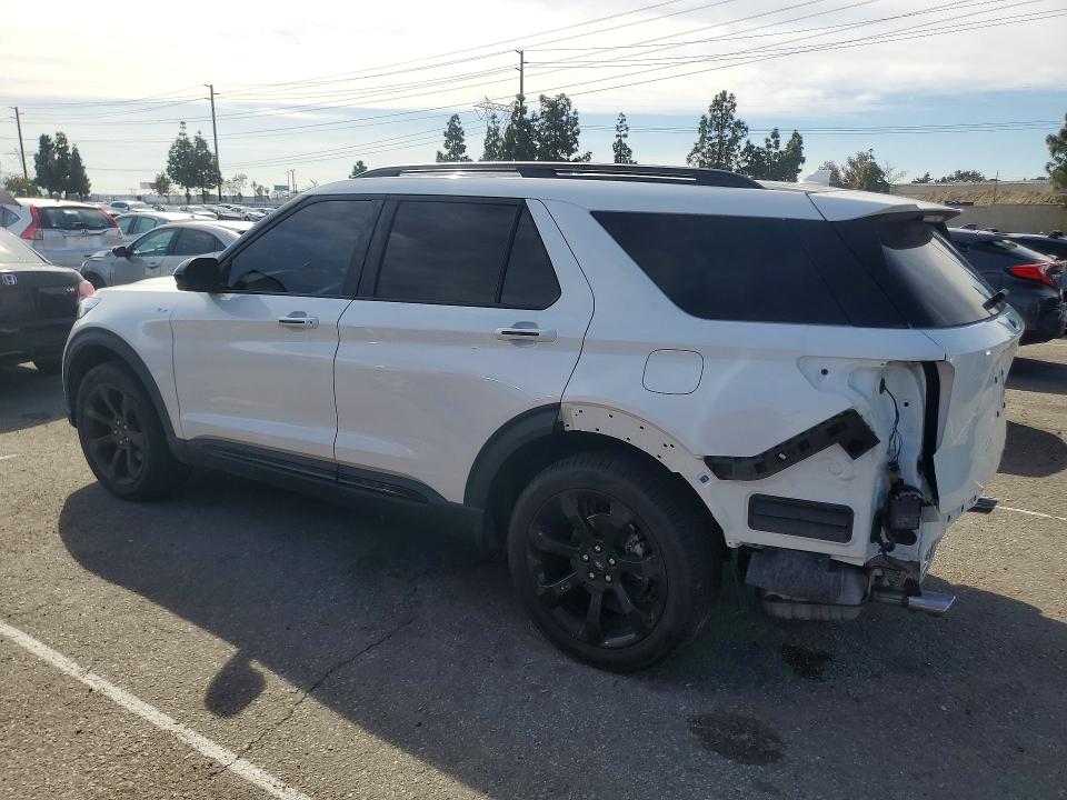 Photo 2 from auction – 2024 FORD EXPLORER with VIN 1FMSK8KH4RGA85834