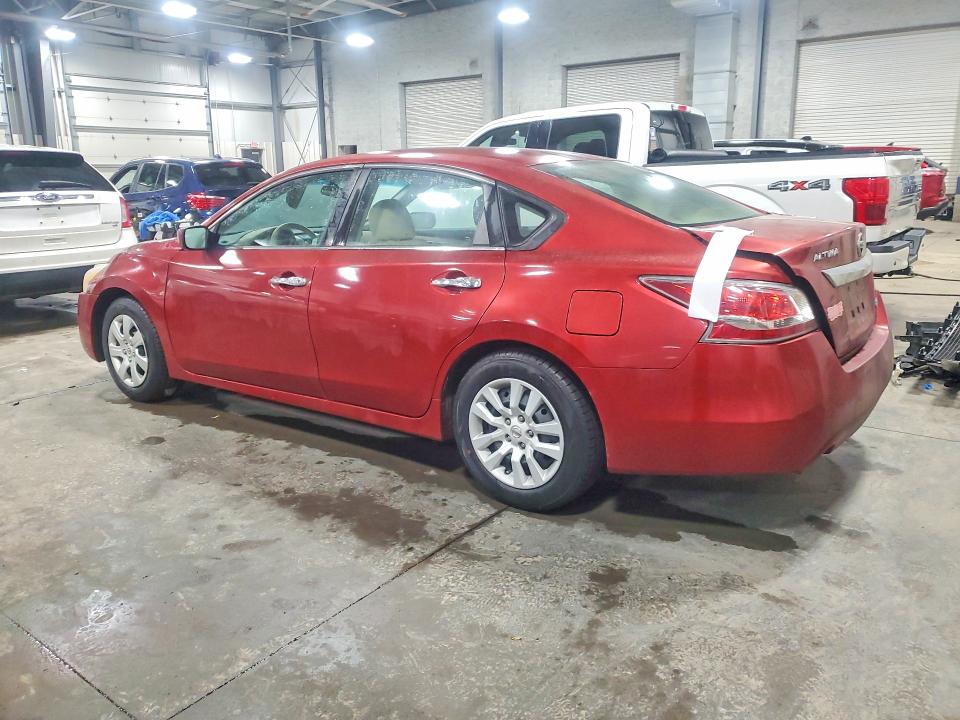 Photo 2 from auction – 2014 NISSAN ALTIMA with VIN 1N4AL3AP8EC137952